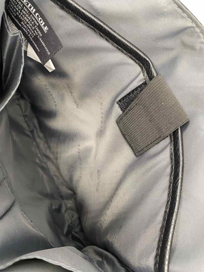 Kenneth Cole Ladies Purse