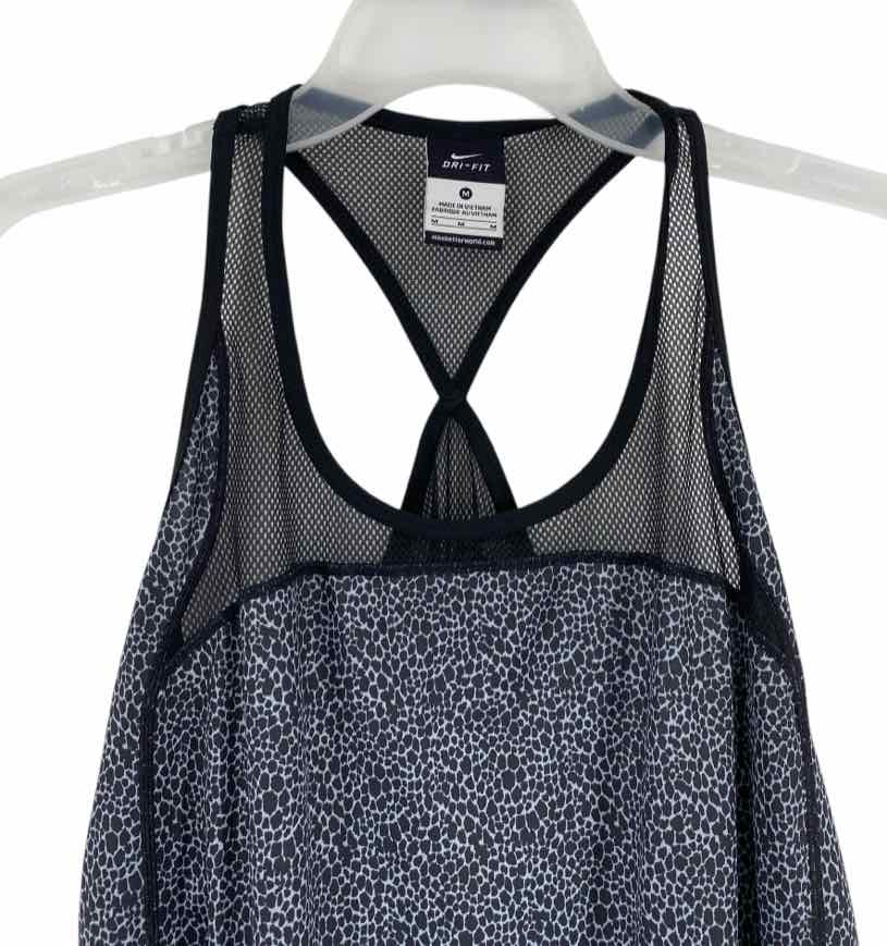 Nike Ladies Size M Shirt