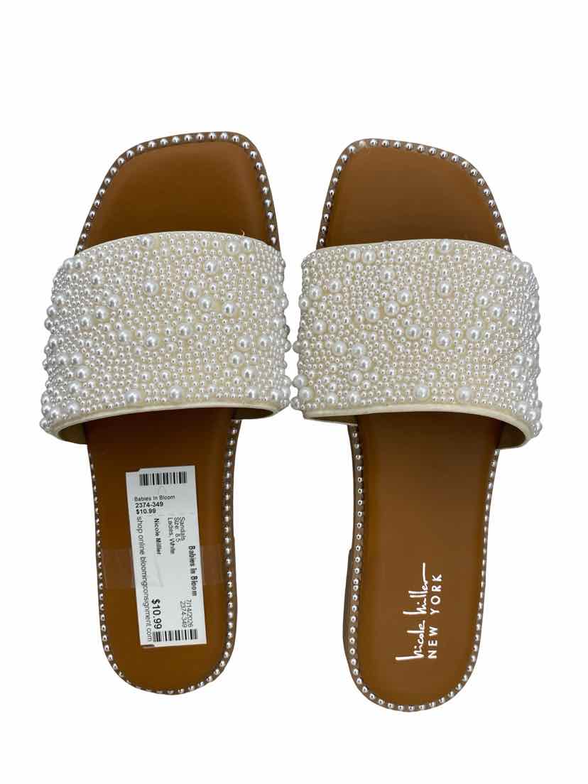 Nicole Milller Ladies Size 8.5 Sandals
