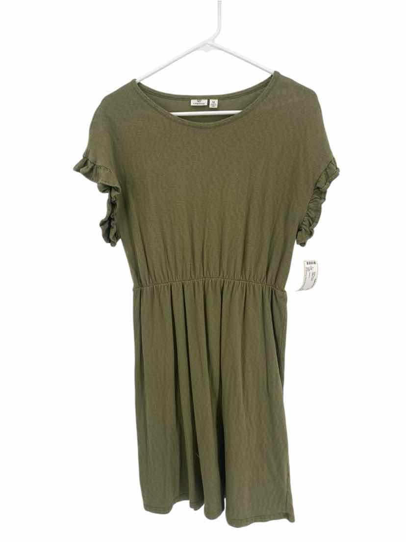 Versona Ladies Size Medium Dress