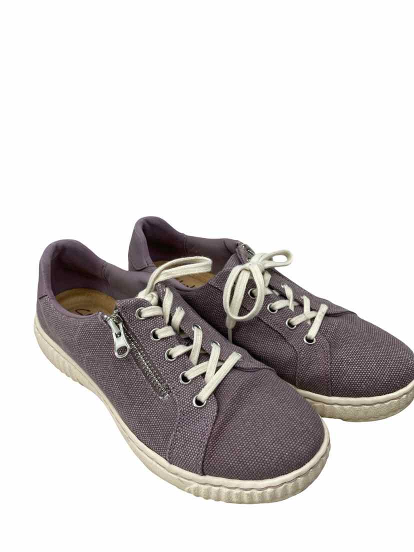 Clarks Ladies Size 6.5 Shoes