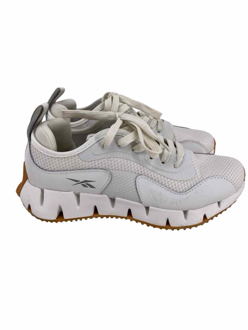 Reebok Ladies Size 8 Shoes