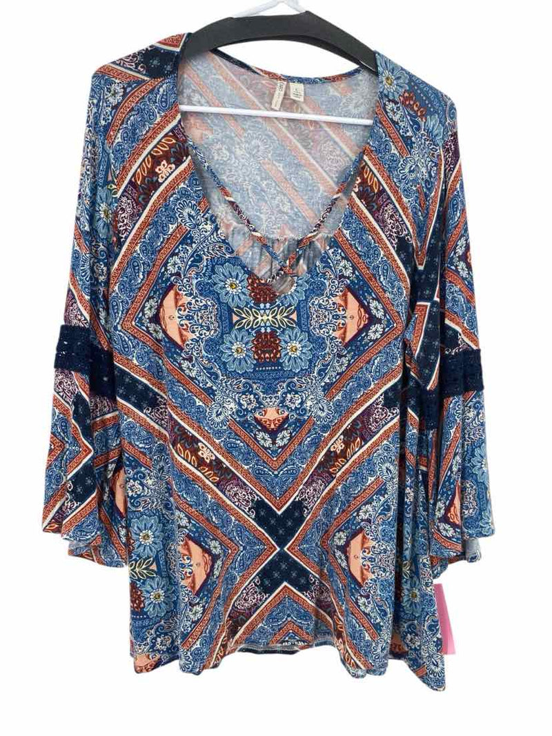 Cato Ladies Size L Shirt