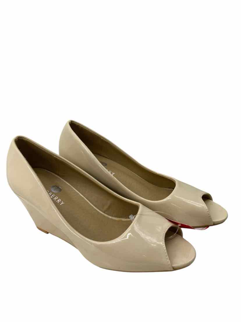 Riverberry Ladies Size 6 Shoes
