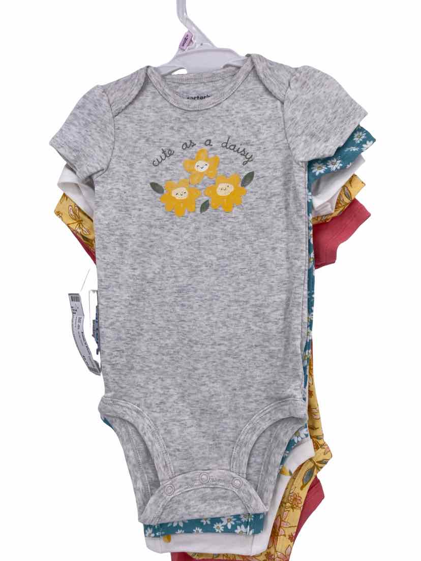 Carter's Kids Size 9m NEW 5 pc