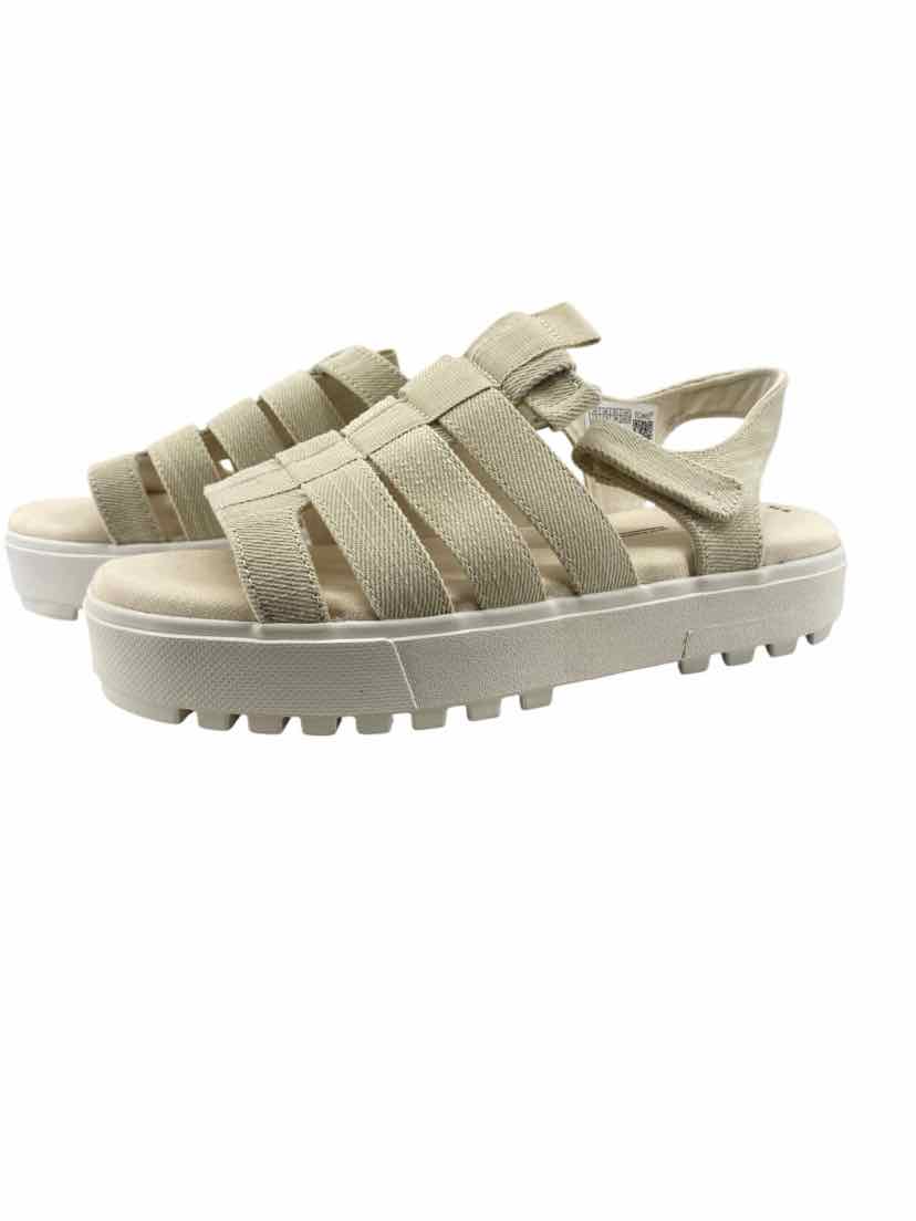 Toms Ladies Size 7.5 Like New Sandals