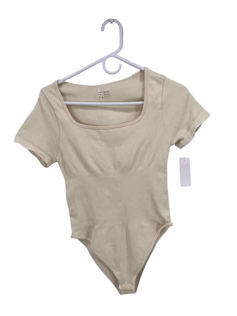 Oqq Ladies Size M Bodysuit