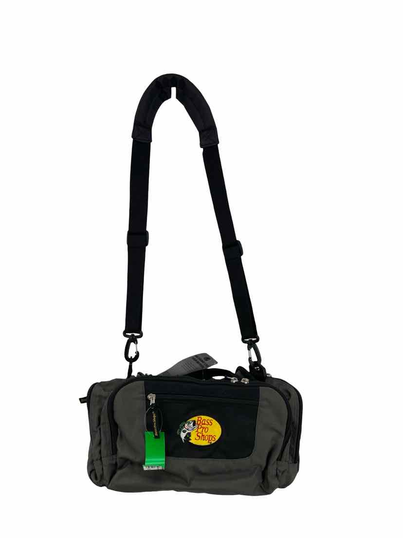 Bass Pro Carry All Tote NEW Duffle Bag