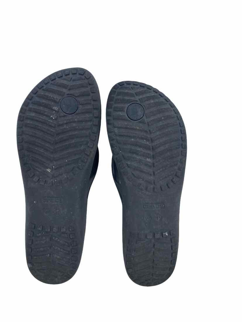 Crocs Ladies Size 11 Sandals