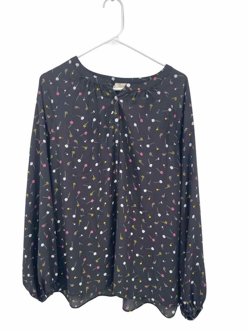 Loft Ladies Size XL Shirt