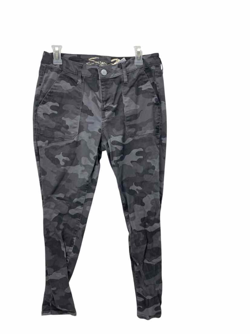 Seven 7 Ladies Size 8 Pants
