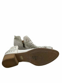 Seychelles Ladies Size 9.5 Shoes