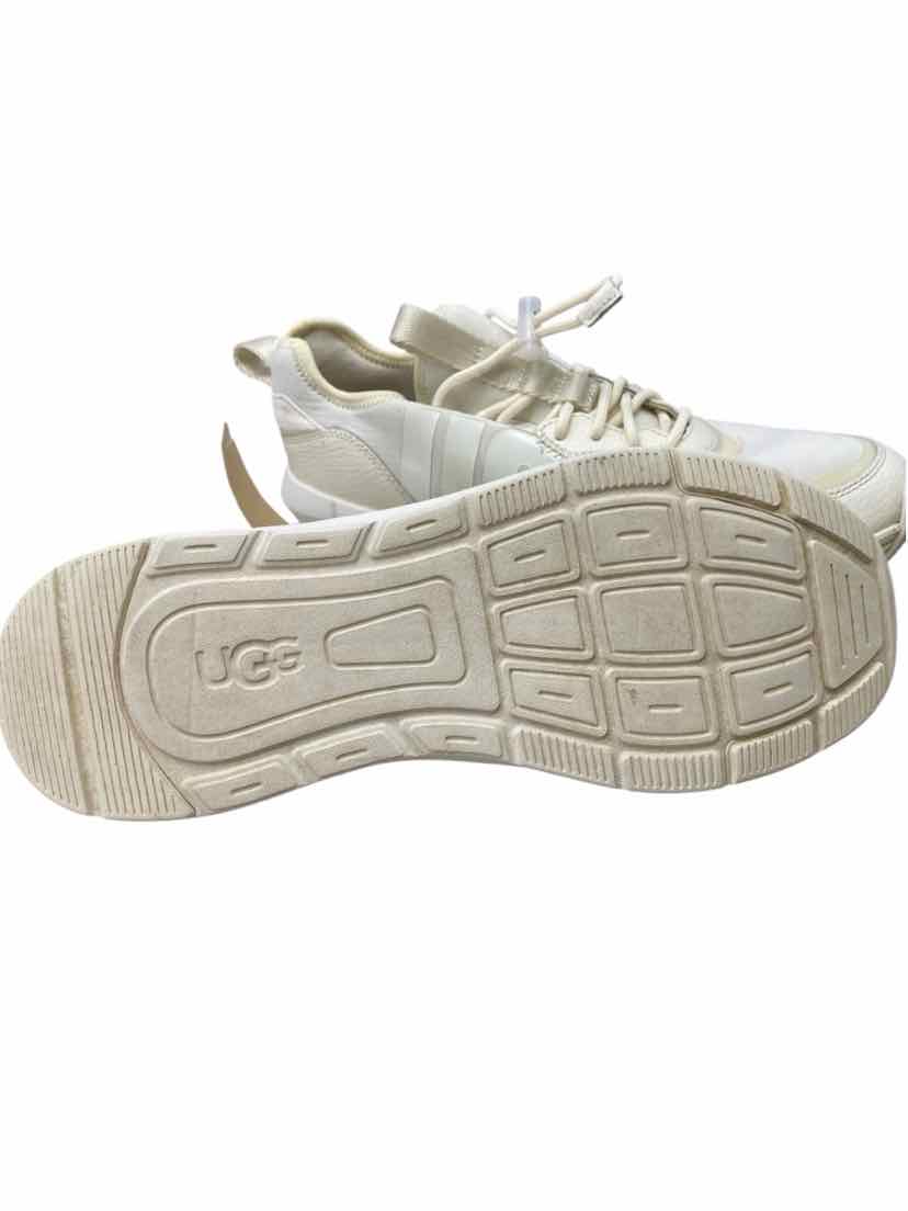 Ugg Ladies Size 8 Shoes