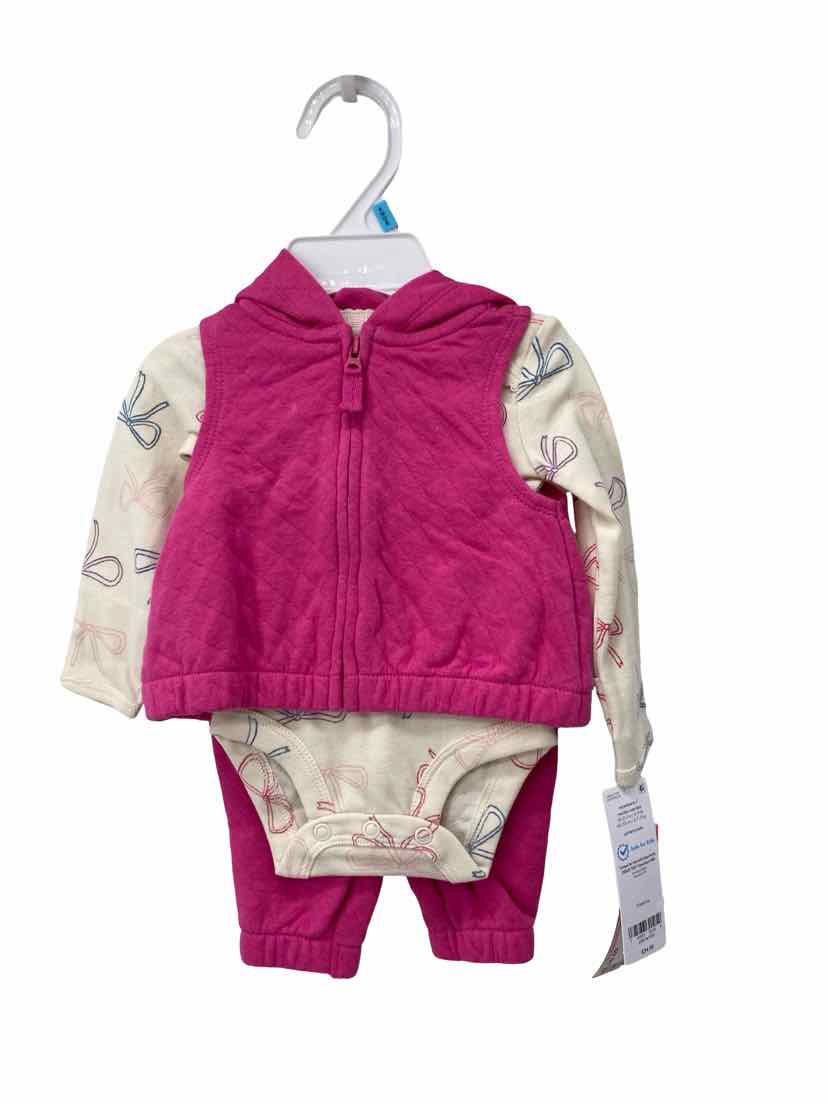 Carter's Kids Size Newborn NEW 3 pc