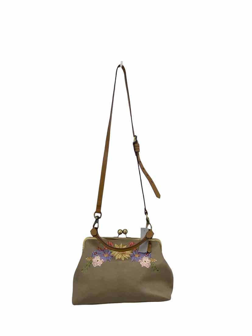 Elle Jae Gypset Ladies Floral Like New Crossbody