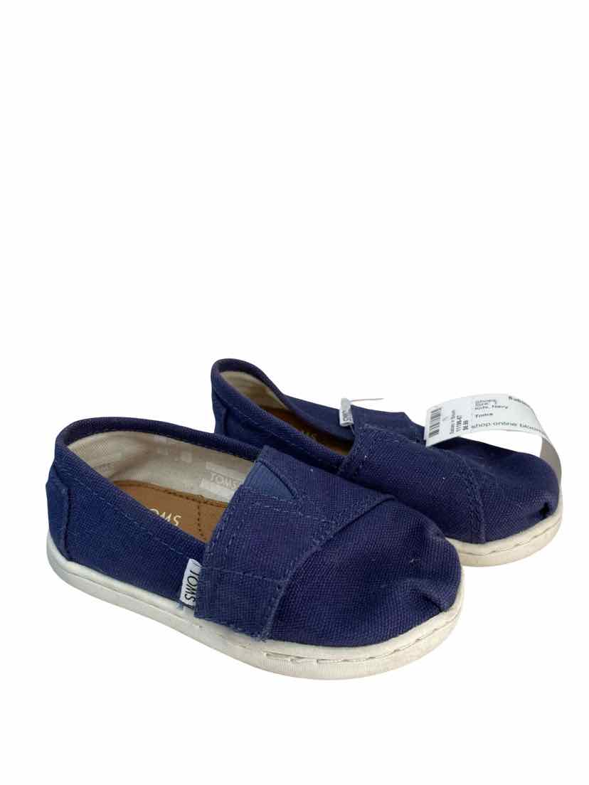 Toms Kids Size 7 Shoes