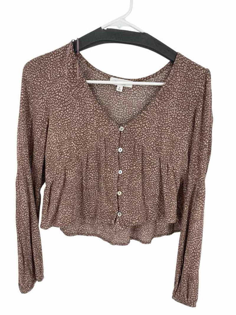 Kirious Ladies Size Small Shirt