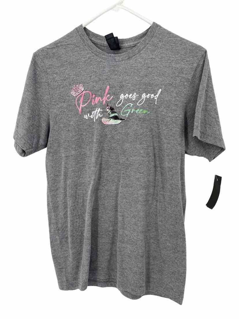 Gildan Ladies Size Small Shirt