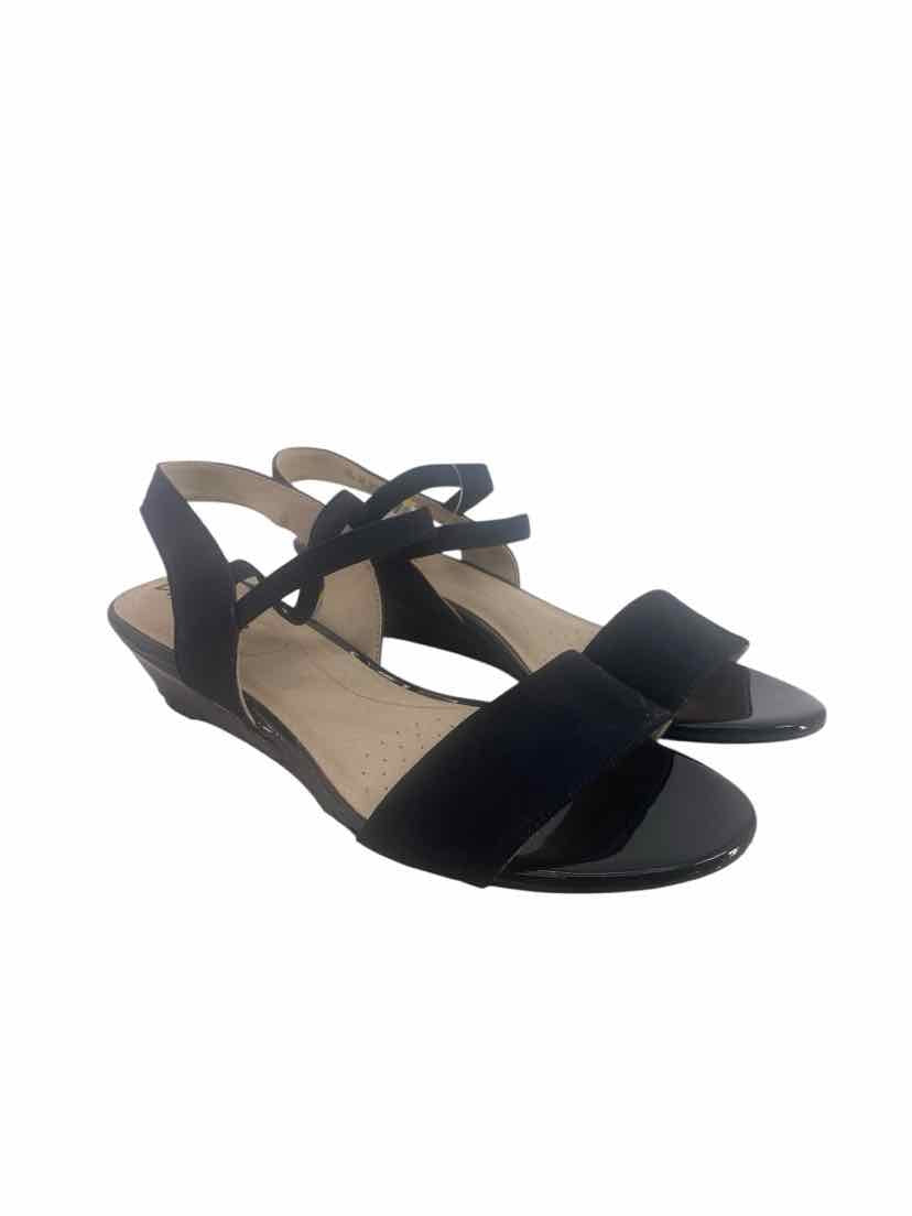 Lifestride Ladies Size 7.5 Shoes