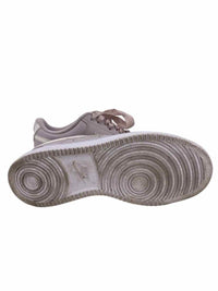 Nike Ladies Size 7.5 Shoes