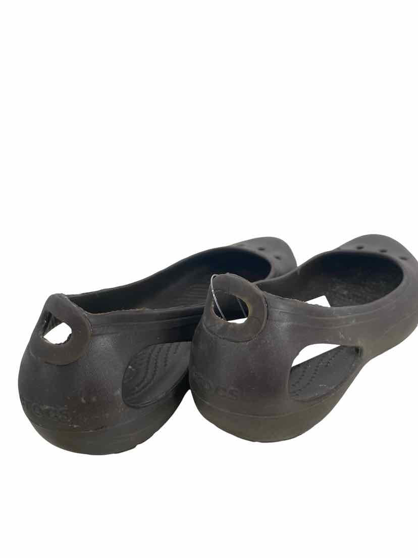 Crocs Ladies Size 8 Shoes