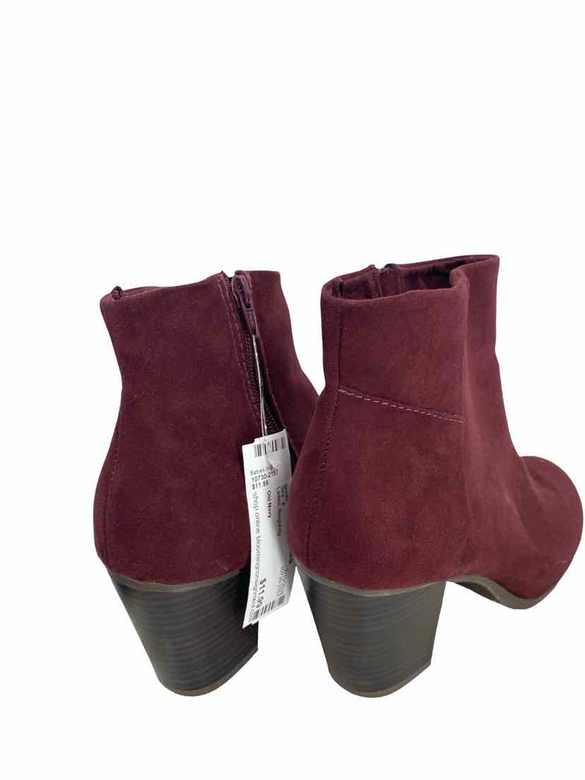 Old Navy Ladies Size 8 Boots