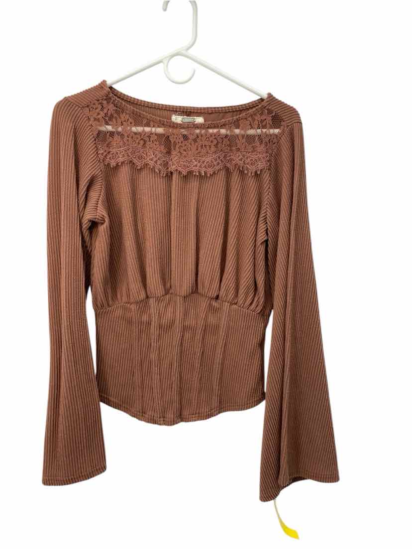 Gimmicks Ladies Size XS Shirt