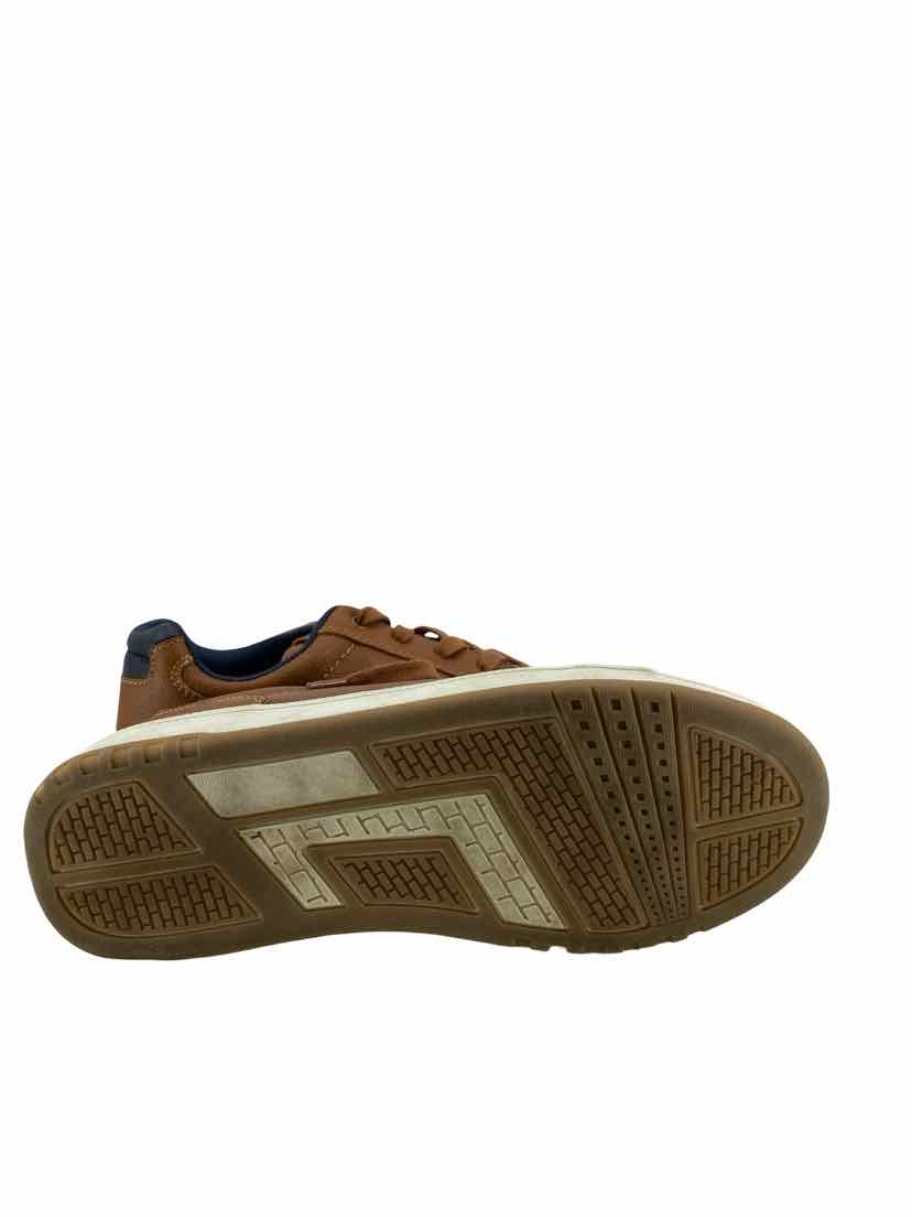 West Harris Kids Size 5 Shoes