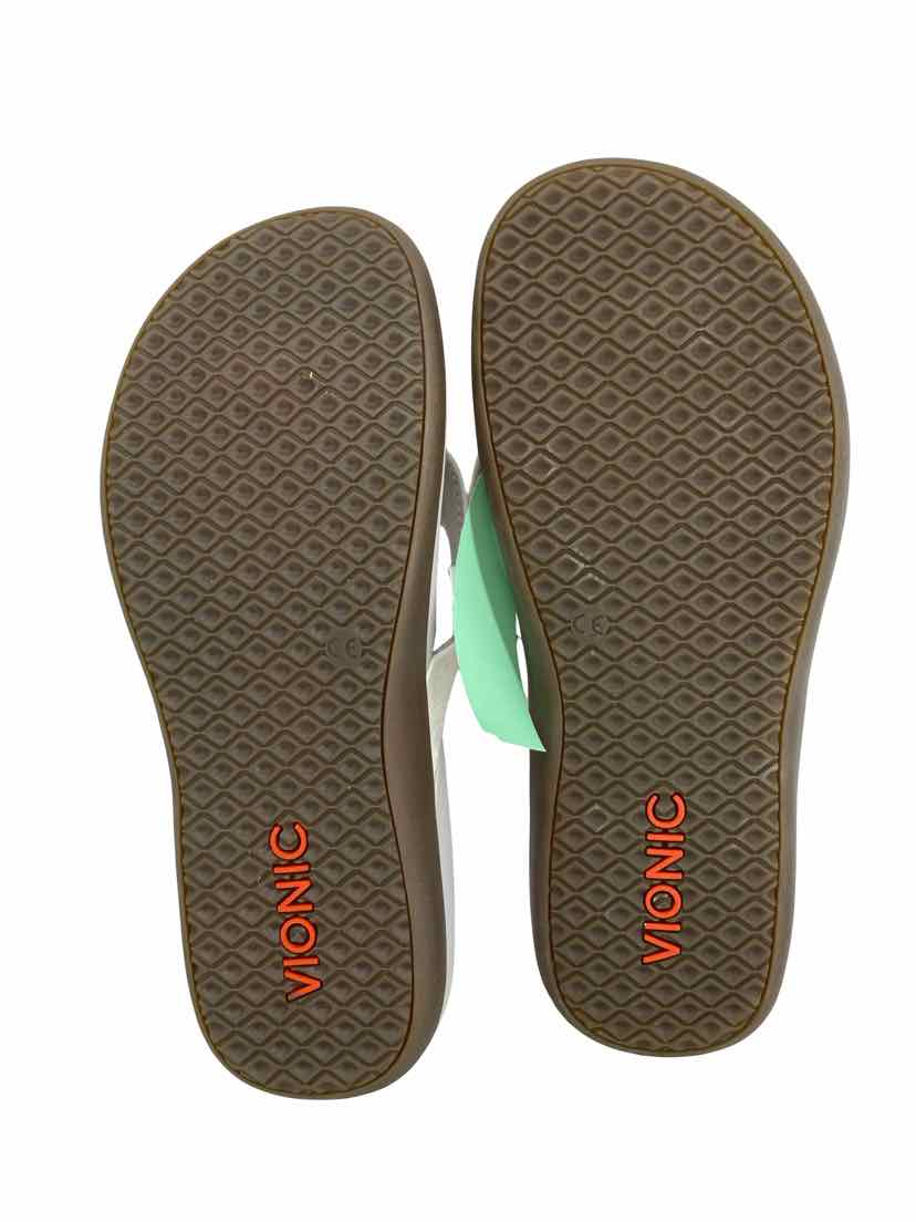 Vionic Ladies Size 9 Sandals