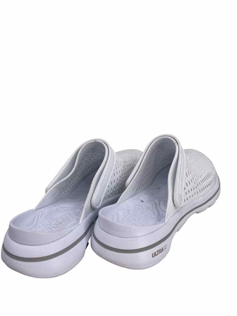 Sketchers Ladies Size 10 Shoes