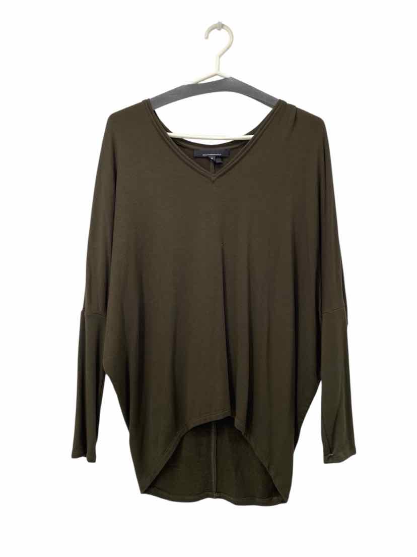 White House Black Market Ladies Size M Shirt