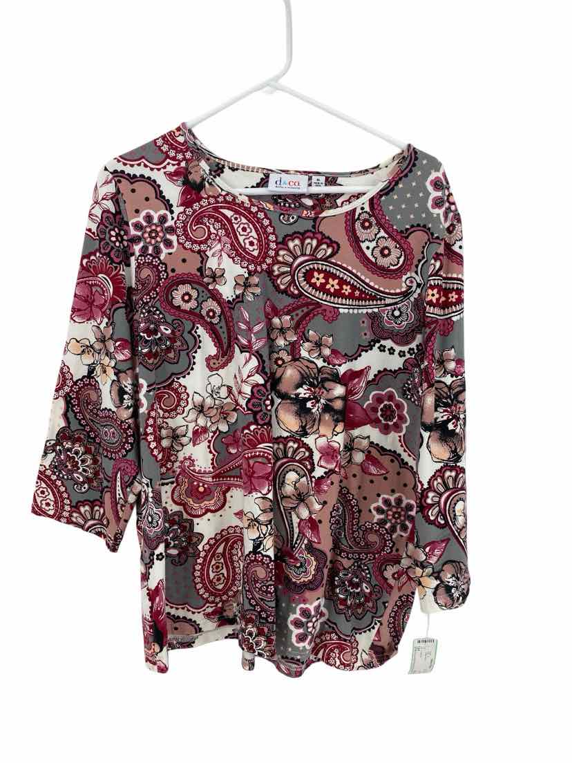 D & Co Ladies Size XL Shirt