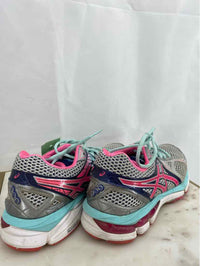 Asics Ladies Size 7 Shoes