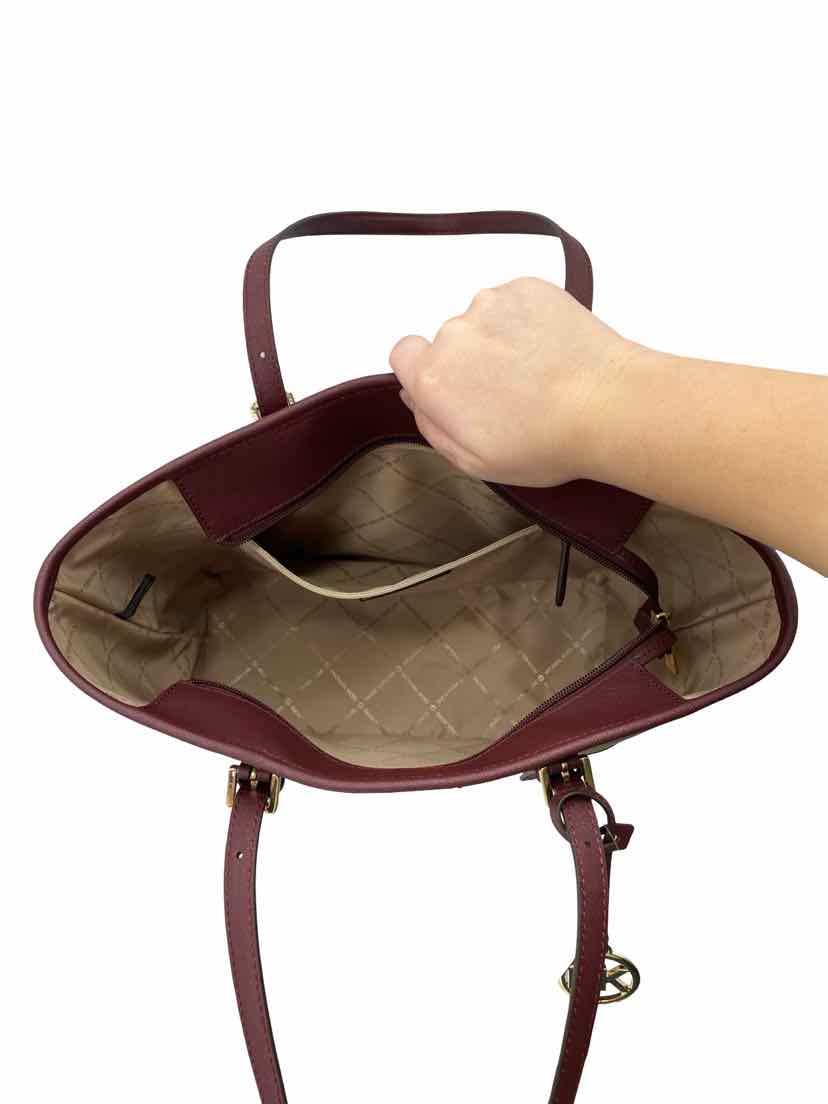 Michael Kors Ladies 9/10 Purse