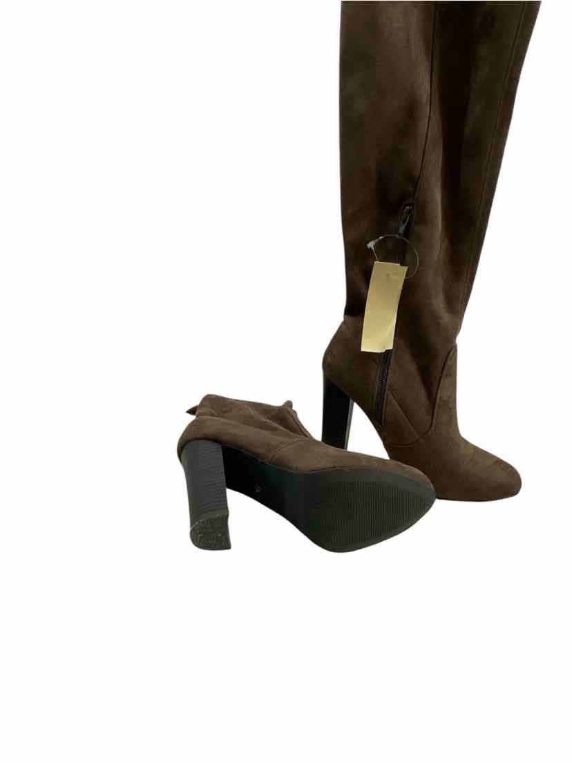 Charlotte Russe Ladies Size 6 Boots