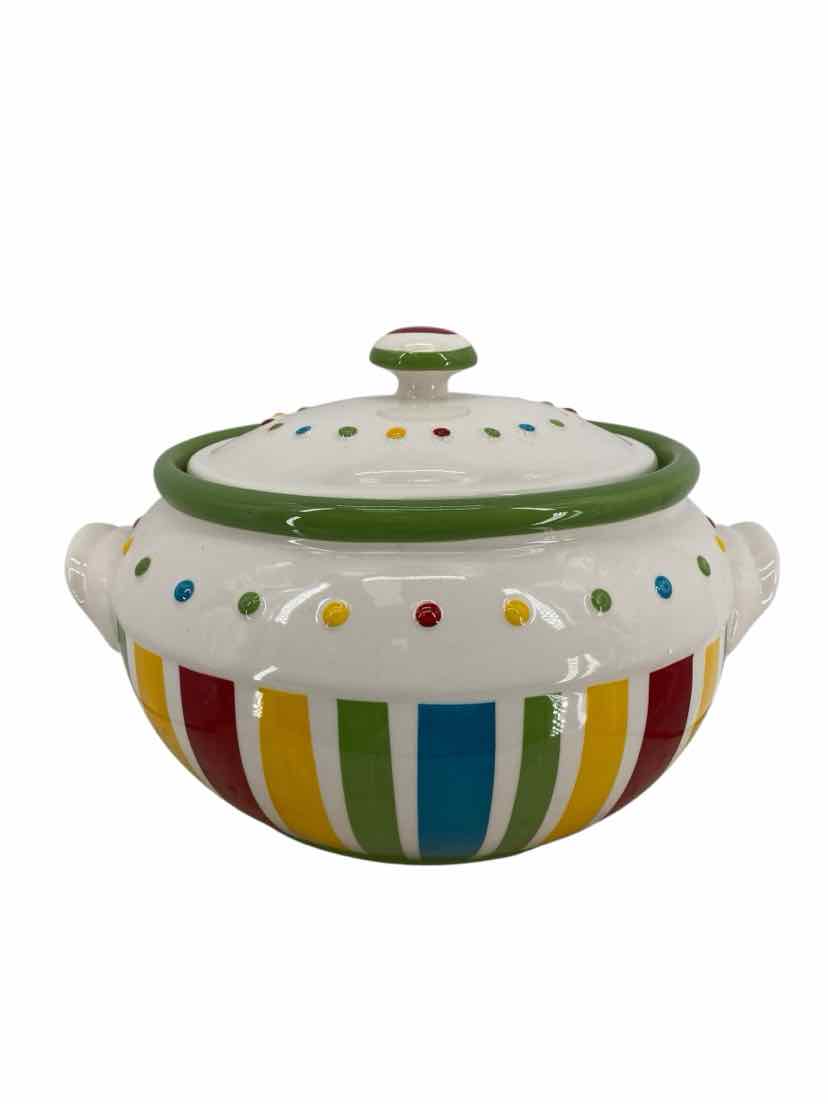 Celebrating Home Multi-Color With Lid Casserole Dish