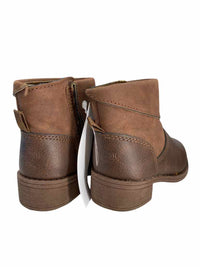 OshKosh Kids Size 5 Boots