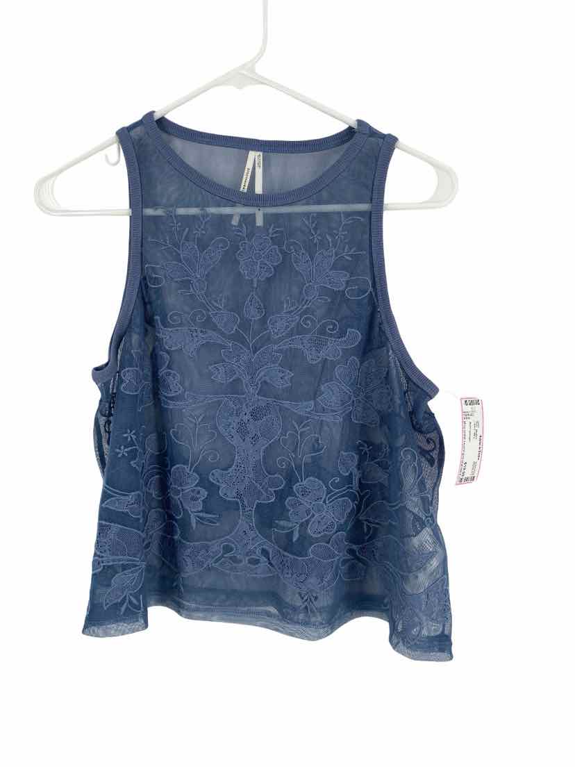 Anthropologie Ladies Size Medium Shirt