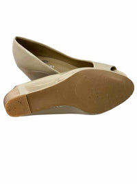 Riverberry Ladies Size 6 Shoes