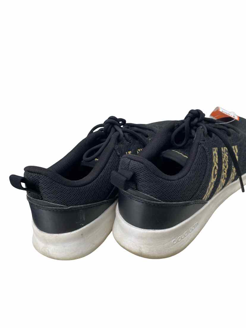 Addidas Ladies Size 9.5 Shoes