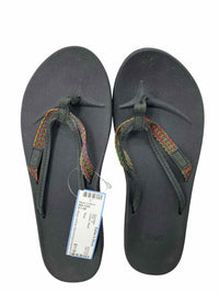 Teva Ladies Size 8 Sandals