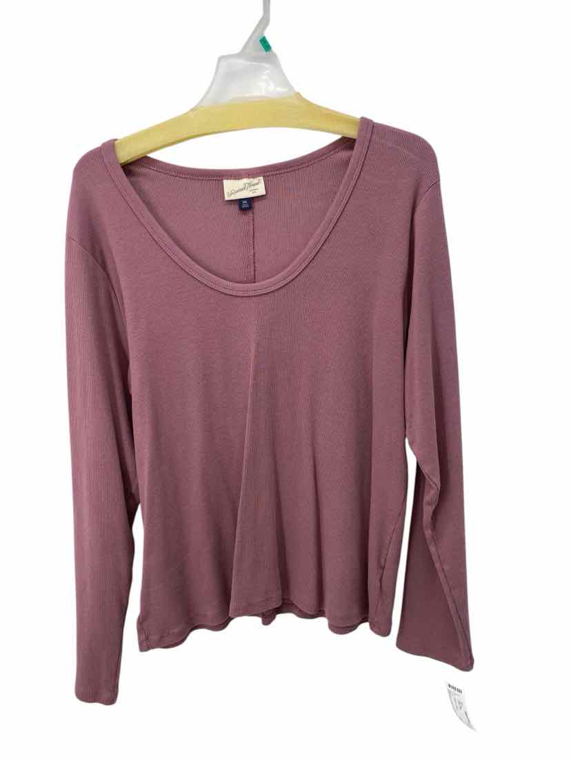 Universal Thread Ladies Size XXL Shirt