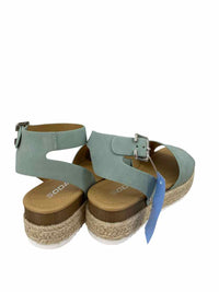 Soda Ladies Size 7 Shoes