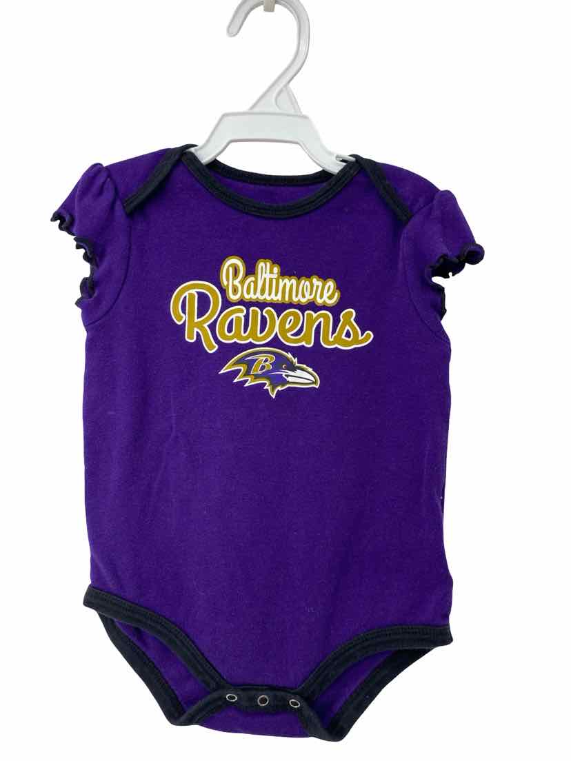 Team Apparel Size 18m Onesie