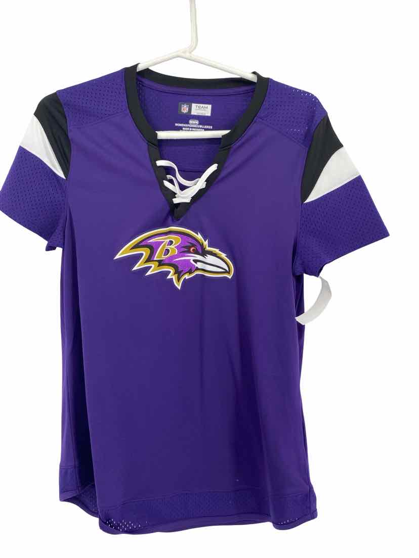 Nfl Ladies Size Medium Shirt