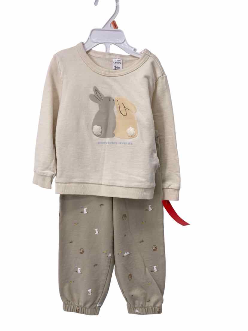 Carter's Kids Size 24m 2 pc
