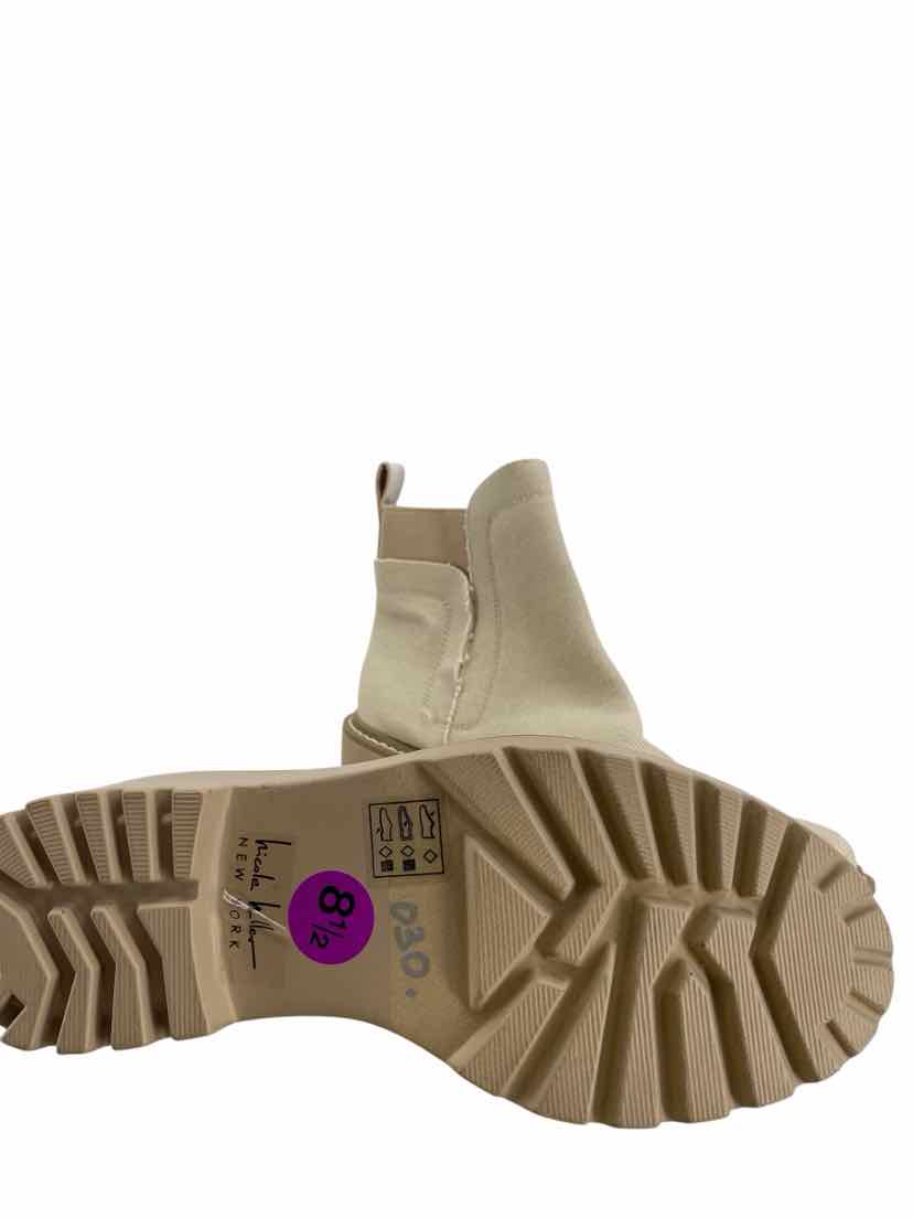 Nicole Milller Ladies Size 8.5 NEW Boots