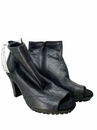 Aerosole Ladies Size 8.5 Boots