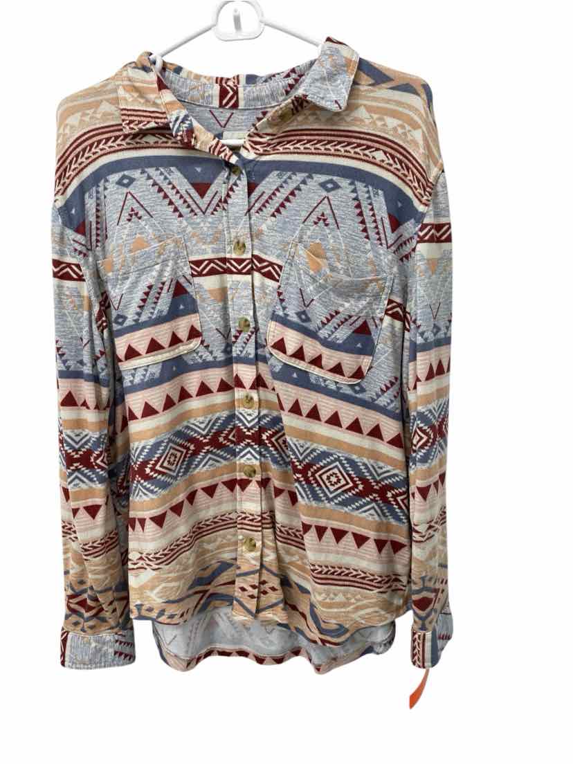C&C Ladies Size L Shirt