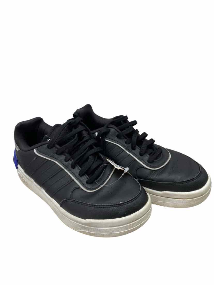 Addidas Ladies Size 9 Shoes